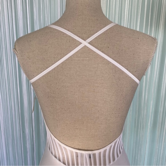 White Sheer Open Back Midi Dress NWT Size Small - Picture 7 of 17